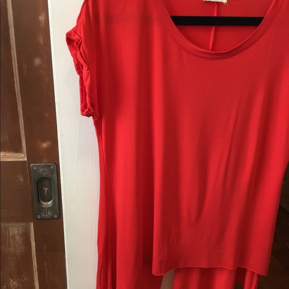 Adrienne Red Flowy Shirt - Picture 5 of 5